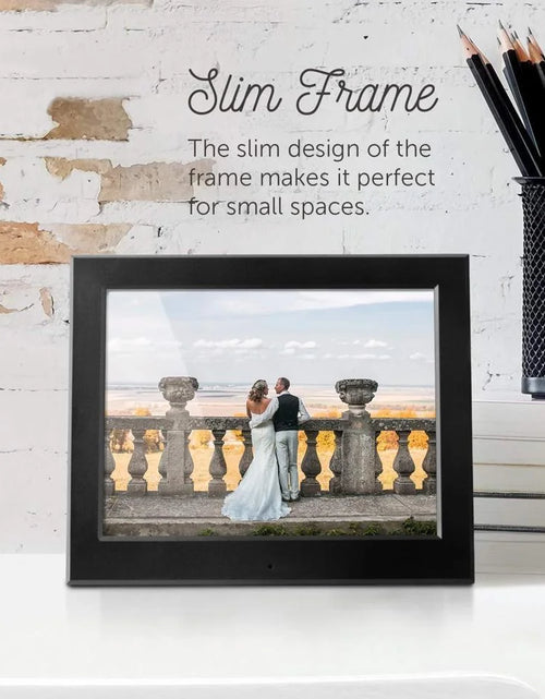 Load image into Gallery viewer, 8&quot; Slim Digital Photo Frame with Auto Slideshow (1024 X 768 Resolution, 4:3 Aspect Ratio)
